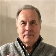 In pensione, pluriennale insegnamento in licei e esperienza di supplenze in varie materie negli anni